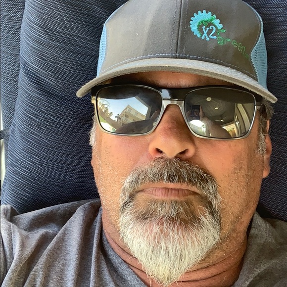 Profile Picture of Gregg Silvers (@greggx2green) on Poshmark