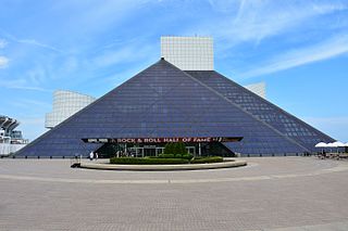 Profile Picture of Rock and Roll Hall of Fameon Wikipedia