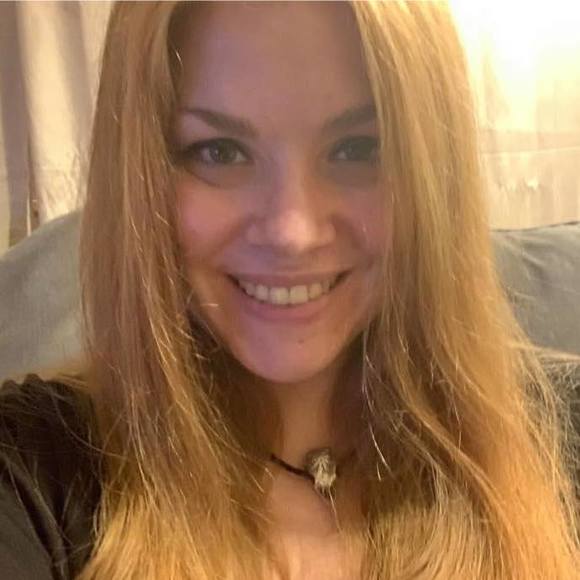 Profile Picture of Tammy Schuster (@spazz2129) on Poshmark