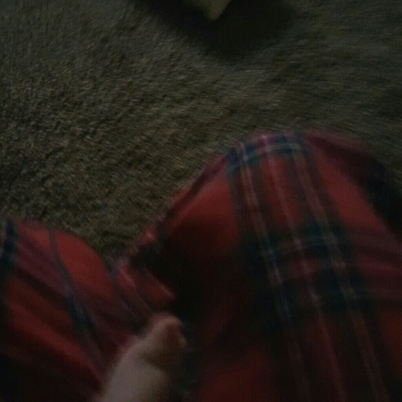 Profile Picture of Geniece Crokie (@geniece123) on Poshmark