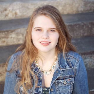 Profile Picture of Stephanie Vandenhoek (@stephanie.vandenhoek.90) on Facebook