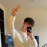 Profile Picture of lor - not impersonating (@herronhook) on Instagram