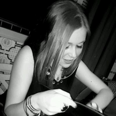 Profile Picture of Carmen Collado (@Carmen_C14) on Twitter