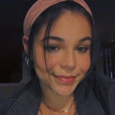 Profile Picture of Kayla Montes (@kaylamontess) on Twitter