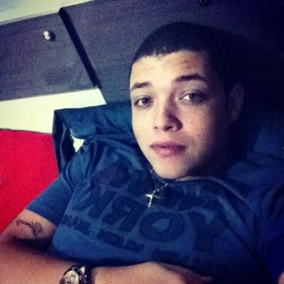 Profile Picture of Douglas Alves (@_Doodoo) on Twitter