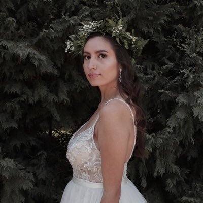 Profile Picture of Lupe Moreno (@lupemoreno143) on Twitter