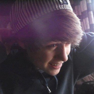 Profile Picture of Chris Wey (@christian16_33) on Twitter