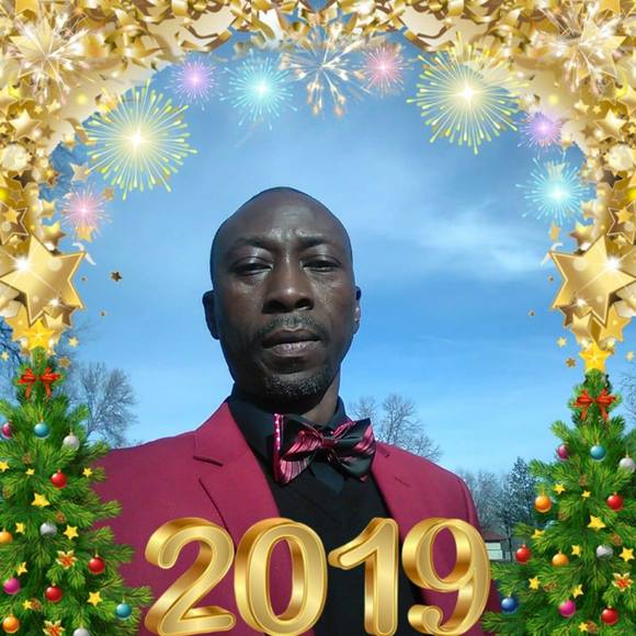 Profile Picture of Mohamed Deen (@mohameddeen1005) on Poshmark