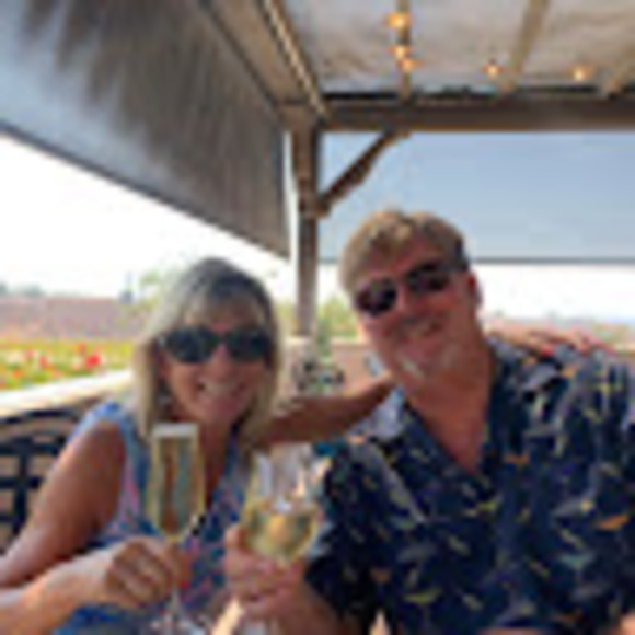 Profile Picture of Anna beth Goering (@annabethgoering) on Poshmark