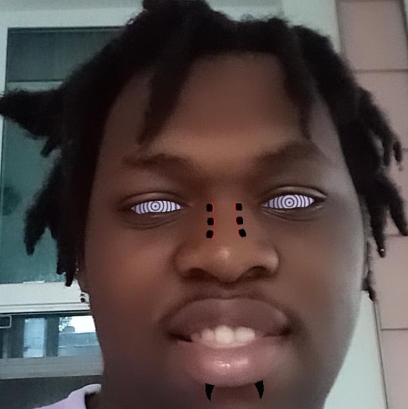Profile Picture of Antwan Mcclain (@lemonlimebeans) on Poshmark