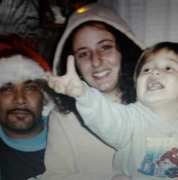 Profile Picture of Maria Tosado (@mariatosado3) on Poshmark