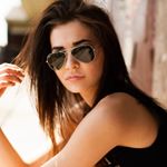 Profile Picture of larissa jones (@lari_jones) on Instagram