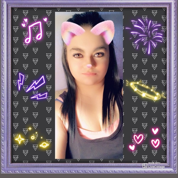 Profile Picture of Kirstie Feyerabend (@kklynn2009) on Poshmark