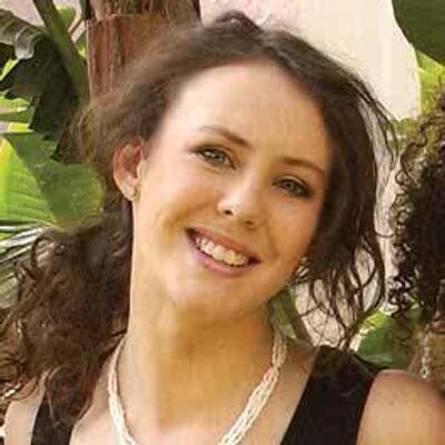 Profile Picture of Lisa Atwood'xo (@Lisa_PineHollow) on Twitter