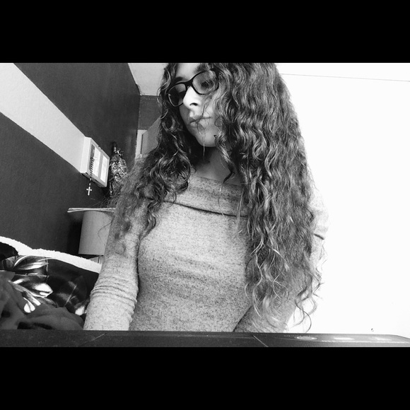 Profile Picture of Jocelyn Bahuman (@joce163389) on Poshmark