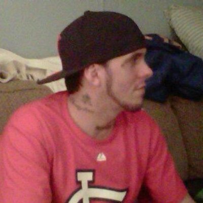 Profile Picture of Josh Pigg (@urdiddy28) on Twitter