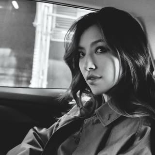 Profile Picture of Lily (@lilymhe) on Instagram