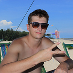 Profile Picture of Andrew Hanson (@andynonymous) on Flickr