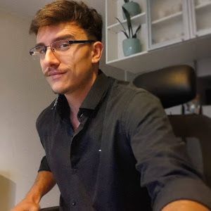 Profile Picture of lucianobaroli (@lucianobaroli) on Tiktok