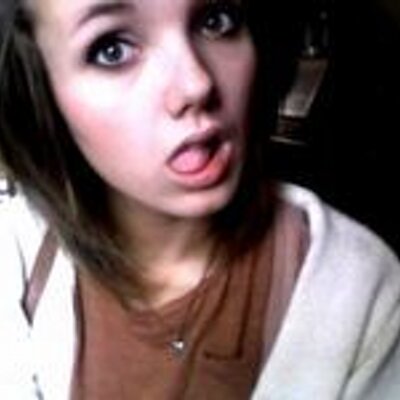 Profile Picture of Chrystal Howell (@ChrystalfmHowel) on Twitter