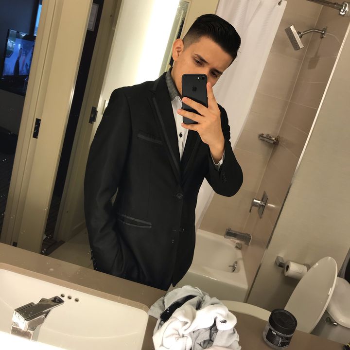 Profile Picture of Toga (@alejandrotoga6) on Tiktok