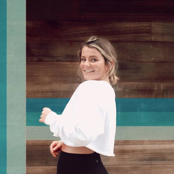 Jade Joyce - Poshmark Profile Picture of Jade Joyce (@jadejoyce) on Poshmark