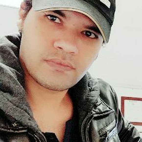 Profile Picture of Ahmed Shah rubel (@asrubel18) on Poshmark