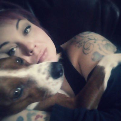 Profile Picture of Kate Knapp (@monkeysmommy221) on Twitter