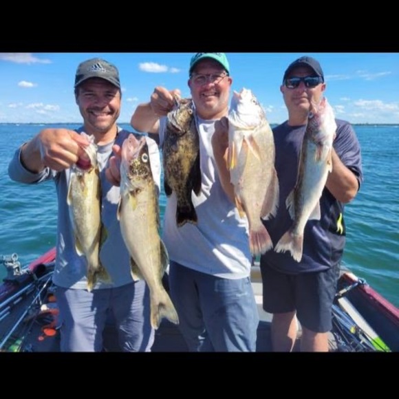 Profile Picture of Benoit Desbiens (@desbiensbenoi2) on Poshmark