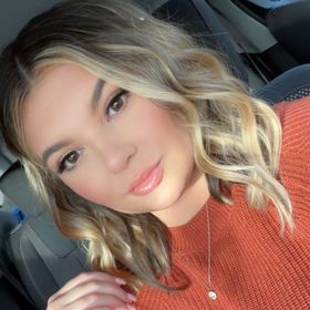 Profile Picture of Amela Zahidic (@amelickaaa) on Pinterest