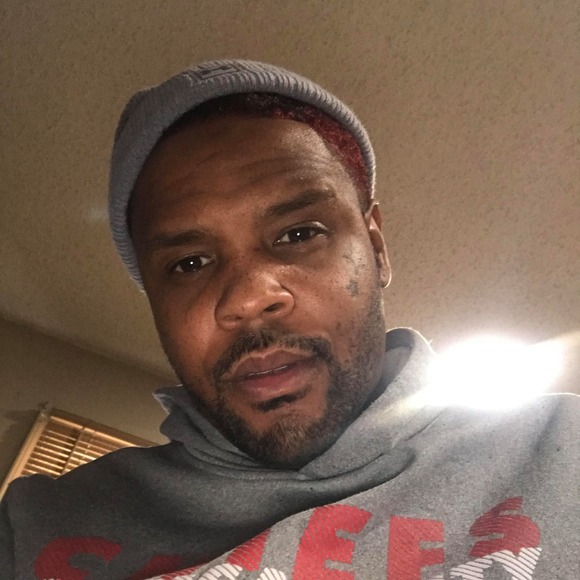 Profile Picture of Keith Rhodes sr. (@krisrhodes17) on Poshmark