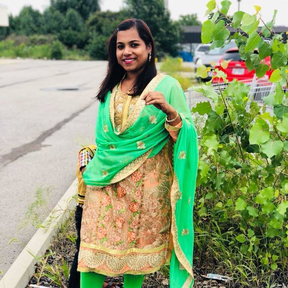 Profile Picture of Mageswari Gurusamy (@mageswarig) on Poshmark