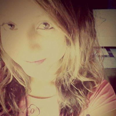 Profile Picture of Iris Drew (@lizinha45) on Twitter