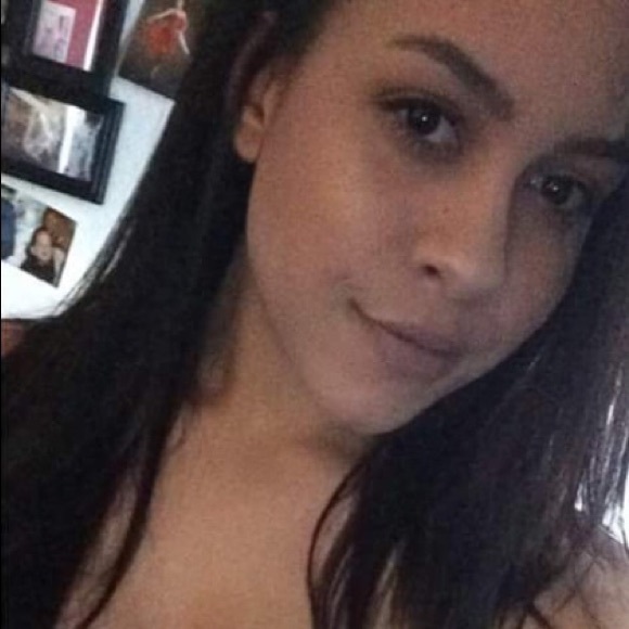 Profile Picture of Hale T (@triplz) on Poshmark