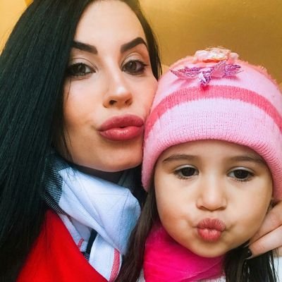 Profile Picture of Hellen Bellview Scott (@BellviewScott) on Twitter