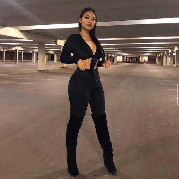 Profile Picture of Jasmine Li (@jassxyz) on Poshmark