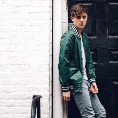 Profile Picture of Andrey Walker (@xAndreyJamesW) on Twitter