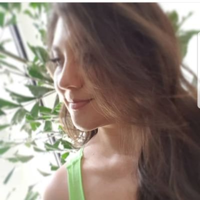 Profile Picture of Hillary Pérez (@Hillspg) on Twitter