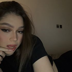 Profile Picture of marcela cwik (@marcelaacwik) on Pinterest