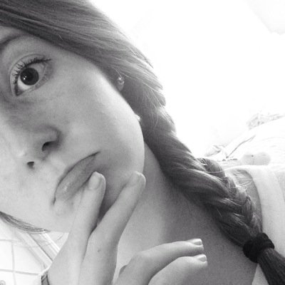Profile Picture of Shea Pearson (@elloimshea) on Twitter