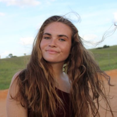 Profile Picture of Julia Weiner (@JuliaWeiner9) on Twitter