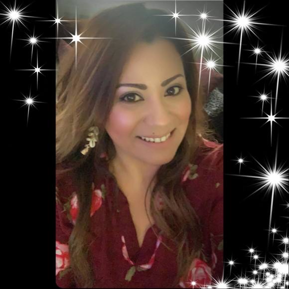 Profile Picture of Oleyda Escalante de gallegos (@oleyda83) on Poshmark