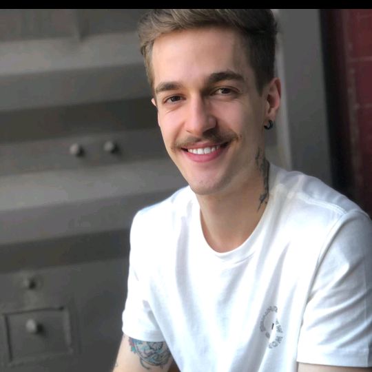 Profile Picture of Alexandre Bender (@alexandrebender) on Tiktok