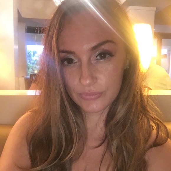 Profile Picture of Eriola Kostrista (@eriola84) on Poshmark