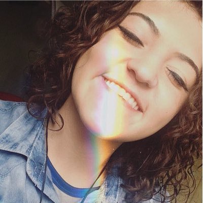Profile Picture of Déborah Pacheco (@DehMarques2002) on Twitter