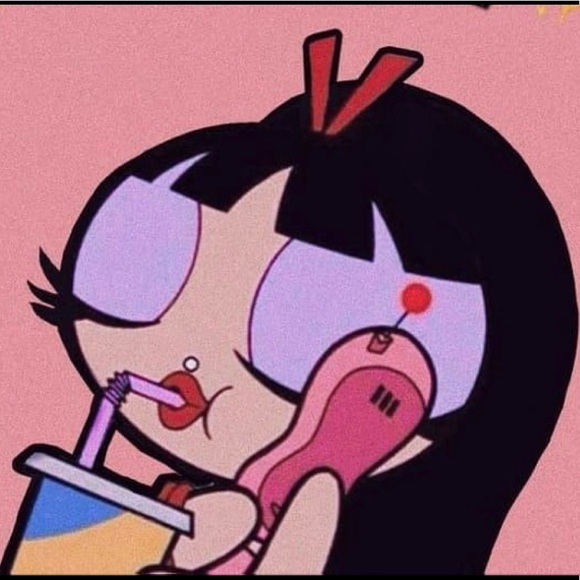 Profile Picture of Siena Cordiano (@scordiano) on Poshmark