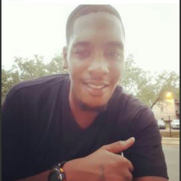 Profile Picture of Marc Carter (@mrfatdaddy) on Poshmark