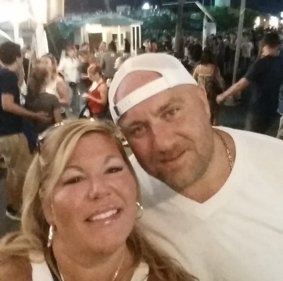 Profile Picture of Scott Renaud (@scott_renaud) on Poshmark