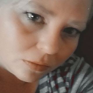 Chrystal Olson - Facebook Profile Picture of Chrystal Olson (@ChrystalO78) on Facebook