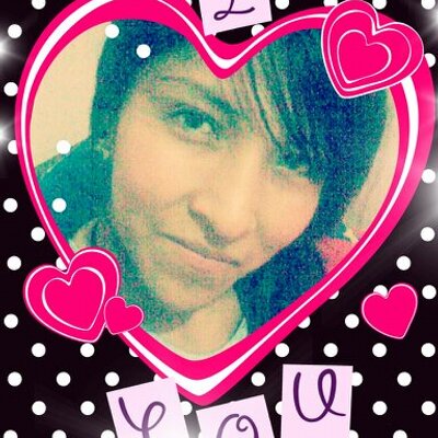 Profile Picture of Rosalinda Bravo (@rosalinda_bravo) on Twitter